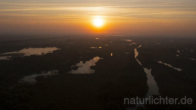 R14274 Donaudelta, Sonnenaufgang, Luftaufnahme, Danube Delta, Sunrise, Aerial photo - Christoph Robiller