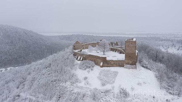 R14752 Burg Gleichen, Drei Gleichen, Luftaufnahme, Winter - Christoph Robiller