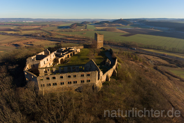 R11402 Burg Gleichen, Drei Gleichen, Luftaufnahme - Christoph Robiller