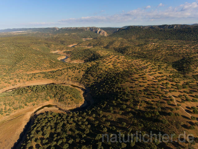R11971 Extremadura, Nationalpark Monfragüe, Luftaufnahme - Christoph Robiller