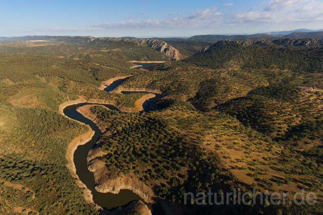 R11973 Extremadura, Nationalpark Monfragüe, Luftaufnahme - Christoph Robiller