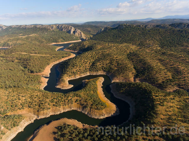 R11977 Extremadura, Nationalpark Monfragüe, Luftaufnahme - Christoph Robiller