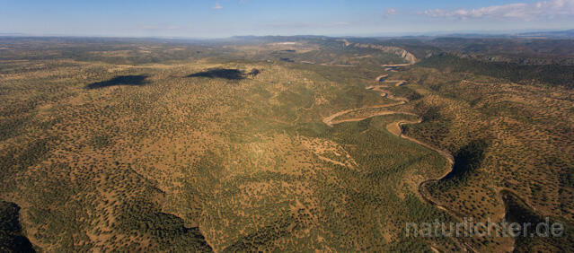 R11989 Extremadura, Nationalpark Monfragüe, Luftaufnahme - Christoph Robiller