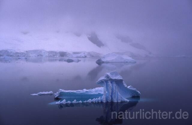 R1364 Eisberge Antarktis - Christoph Robiller